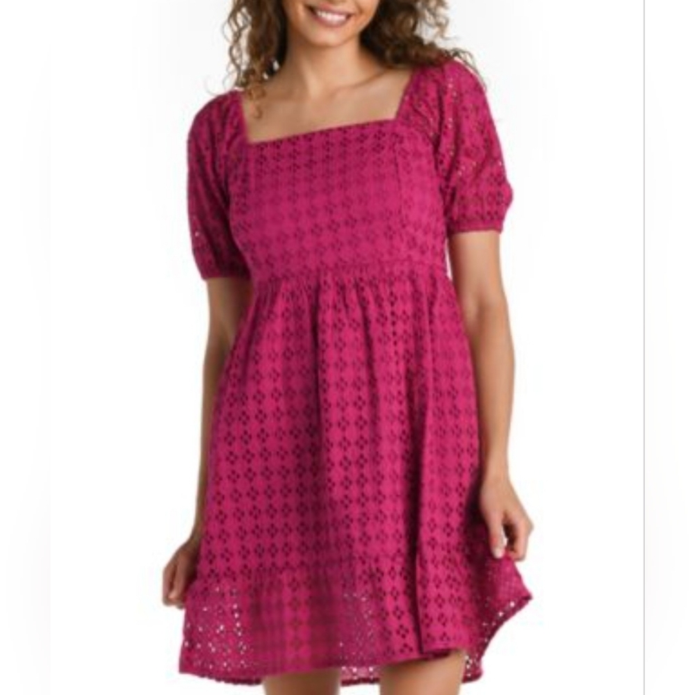 La Blanca Cotton Eyelet‎ Puff Sleeve Cover Up Dress In Magenta